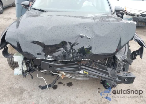 2016 Volkswagen Passat 1.8T S z USA, uszkodzony, nr VIN 1VWAT7A31GC019692